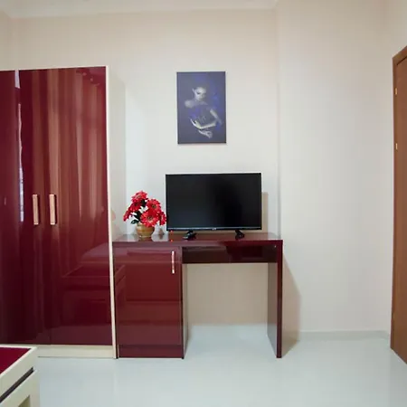Ikea Hotel 2*